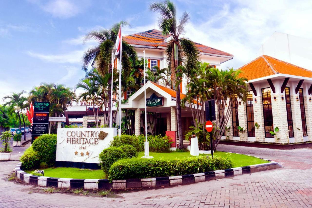 Villa Country Residence Surabaya Exteriör bild